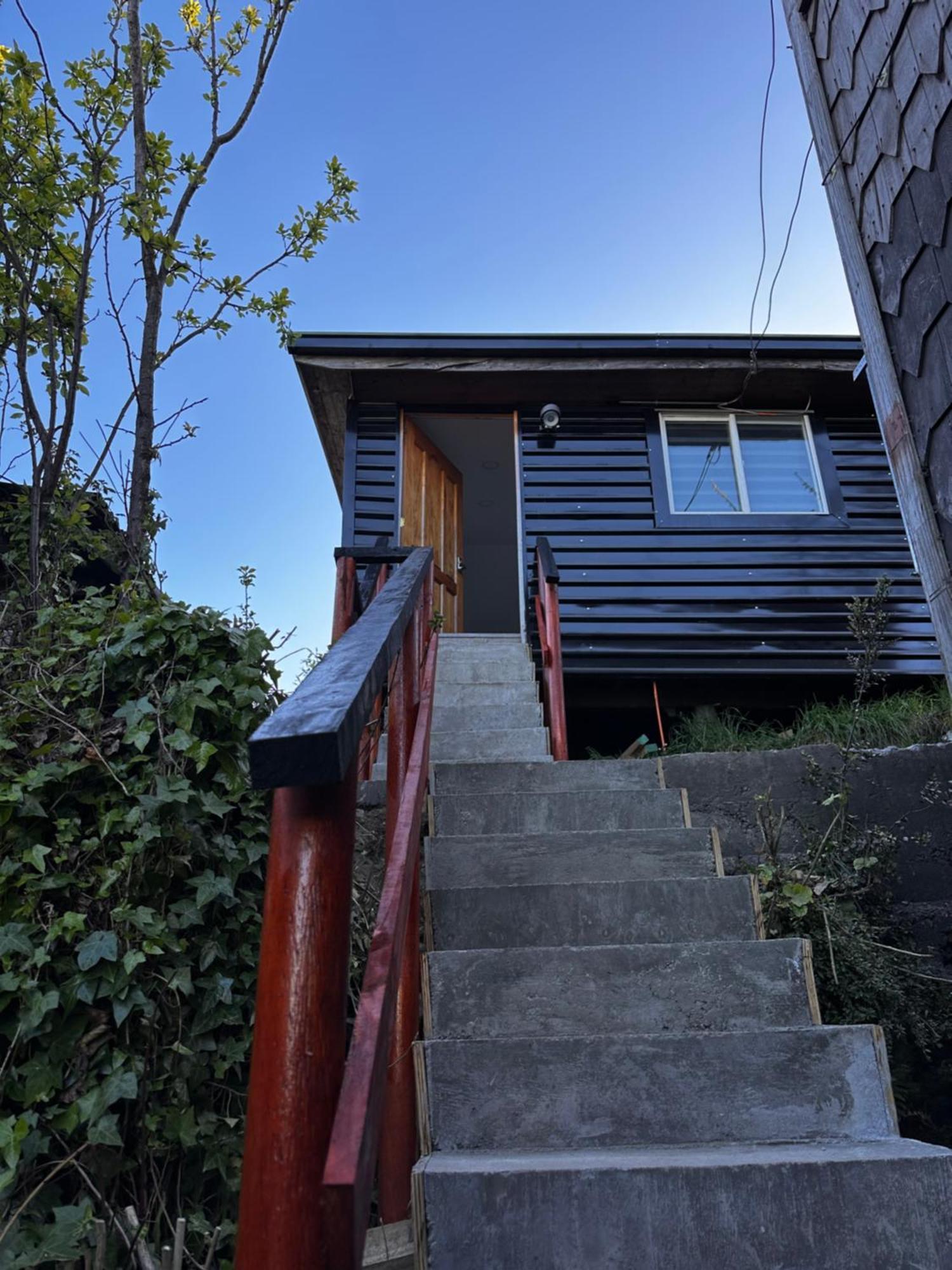 Hostal Y Cabanas Mirando Al Mar Puerto Montt Kültér fotó