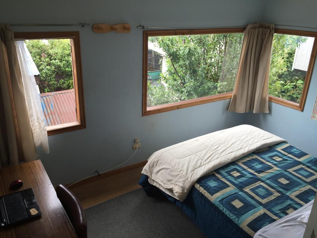 Hostal Y Cabanas Mirando Al Mar Puerto Montt Kültér fotó